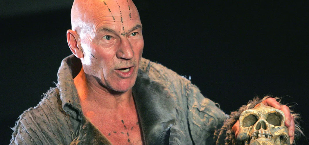 RIP-Patrick-Stewart-Article-Images-2026-v01 Legendary Star Trek & X-Men Actor Sir Patrick Stewart Dies Aged 86 - Horror News - Horror Land